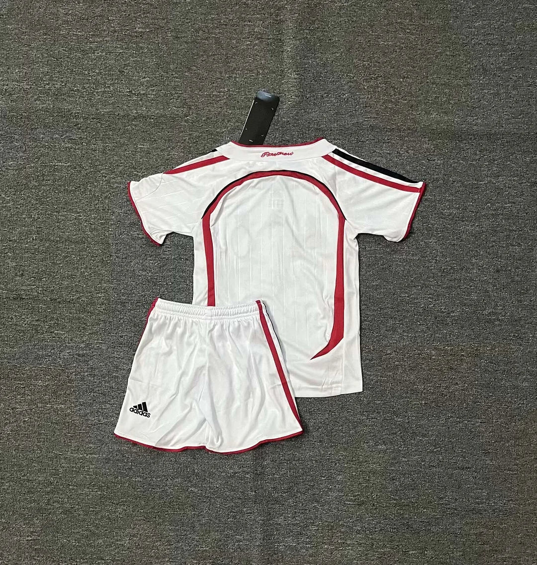 Kinder Set AC Milan Retro 2006/2007