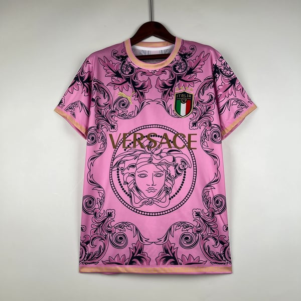 Italien x Versace Konzept