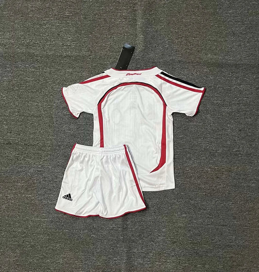 Kinder Set AC Milan Retro 2006/2007