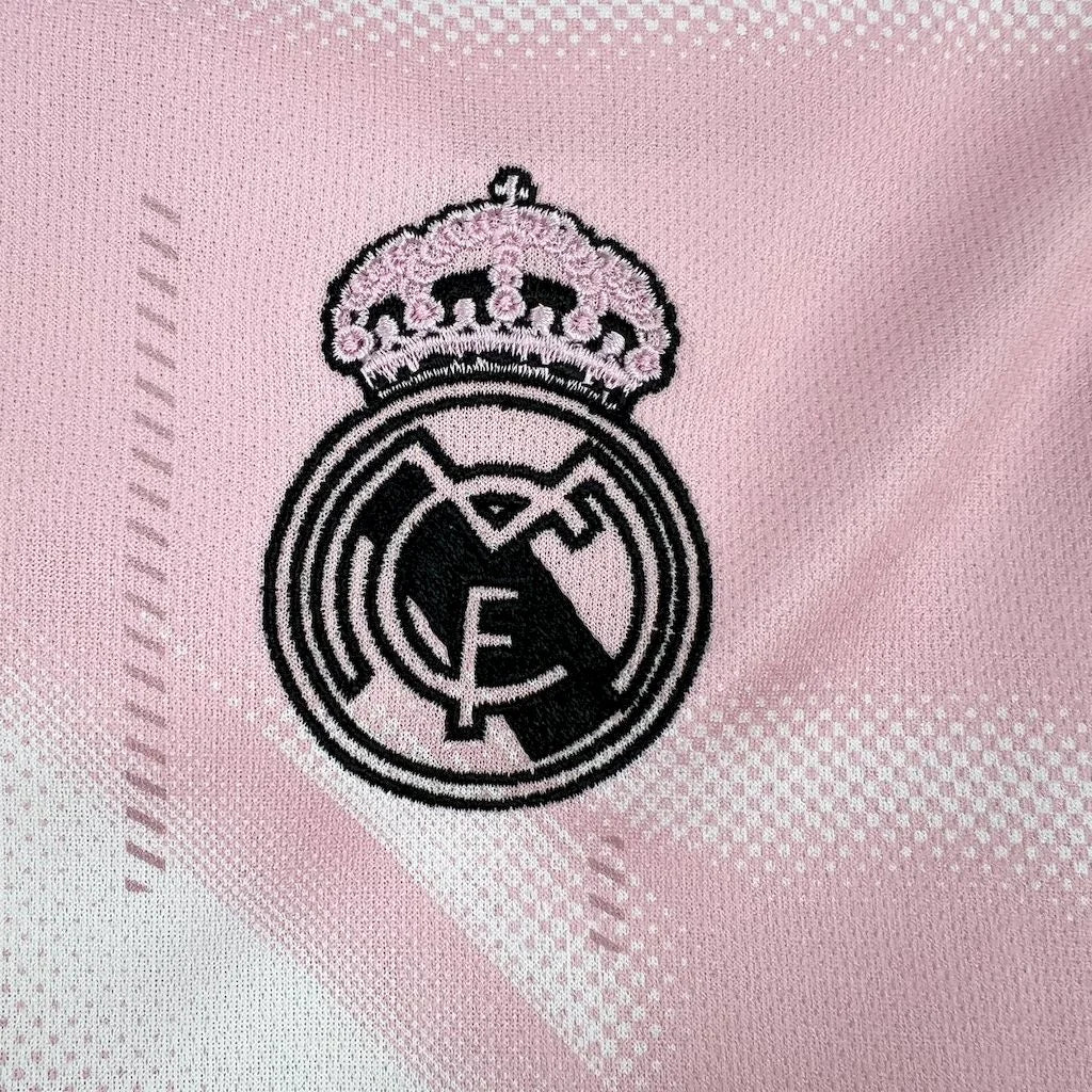 Real Madrid Pink Special Edition 2025/26