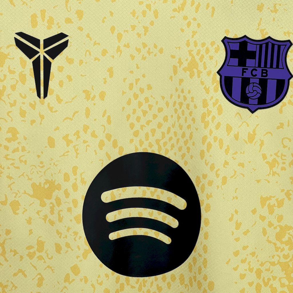 Barcelona x Mamba Gelb 2025/26