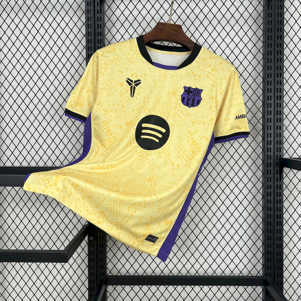 Barcelona x Mamba Gelb 2025/26