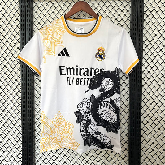 Real Madrid "Drache" Konzept 2025