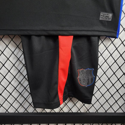 Kinder Barcelona Auswärts Set 2024/25