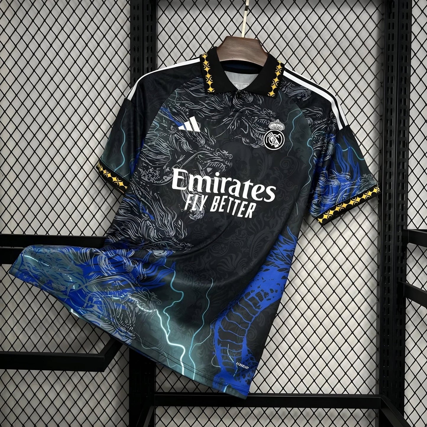 Real Madrid "Blitzdrache" Konzept 2025
